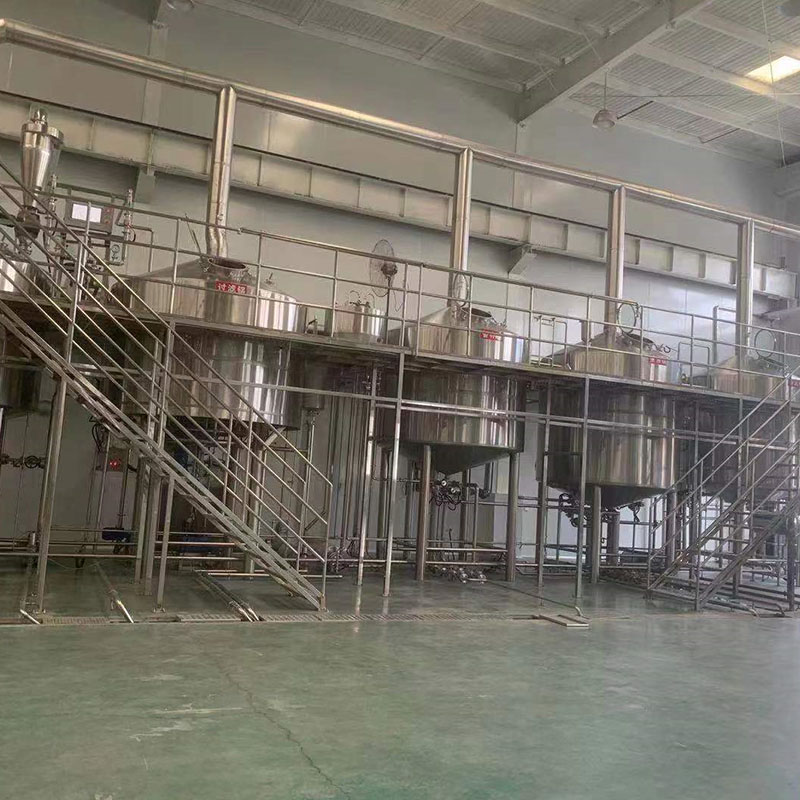 盐湖精酿啤酒设备厂—平面布置、设备设计、制造、调试、培训等一条龙服务_COPY